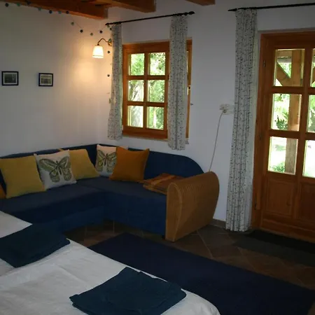 Heregi Eden Vendeghaz